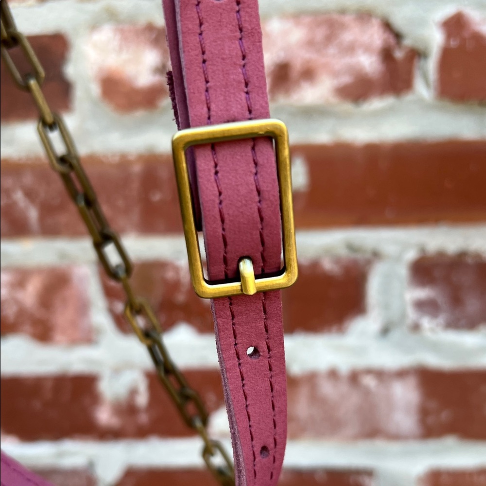 Portland Leather Goods Roswell Crossbody Bag in Foxglove - Picture 4 of 11